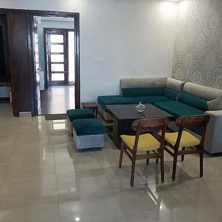 Homistay 1 Bhk Panchkula Eksteriør bilde